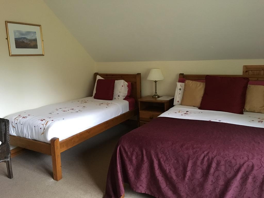 Riversdale House Accommodation Лара Экстерьер фото