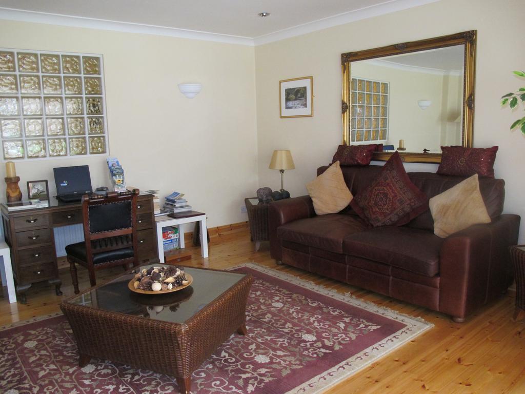 Riversdale House Accommodation Лара Экстерьер фото